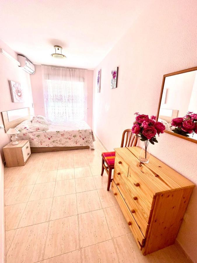Torrevieja Comfortable Apartment Exterior photo